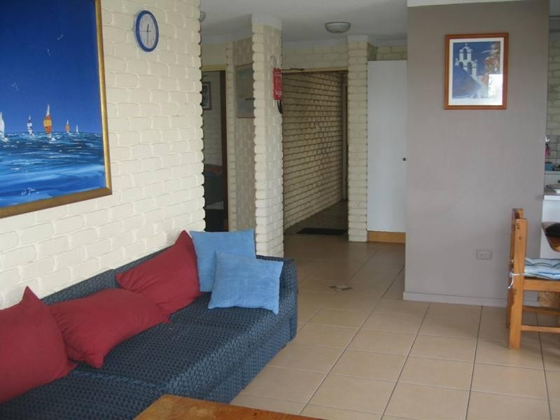 1/132 Alexandra Parade, Alexandra Headland QLD 4572