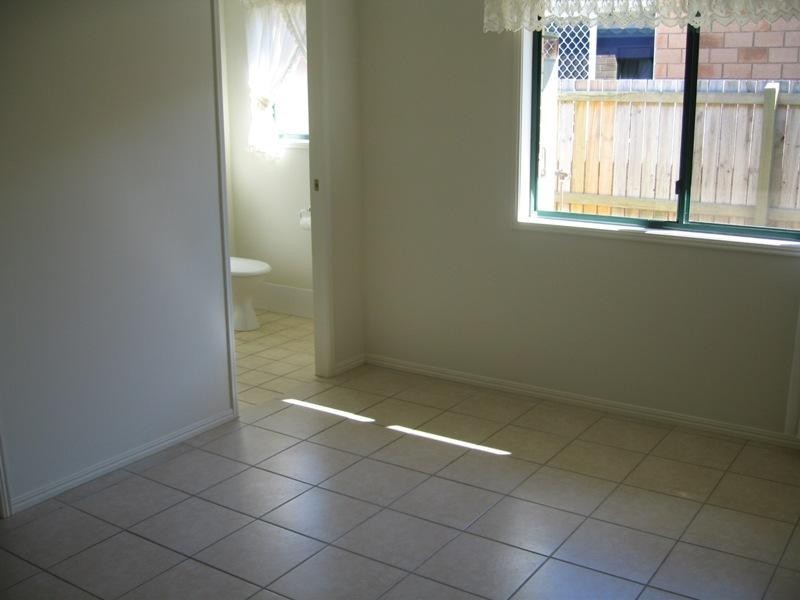 16 Dorian Crescent, Sippy Downs QLD 4556