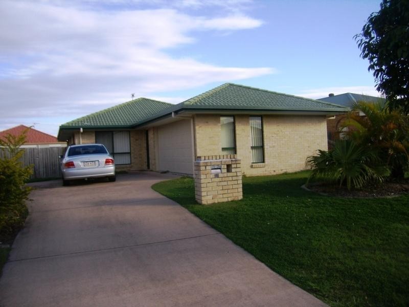 16 Dorian Crescent, Sippy Downs QLD 4556