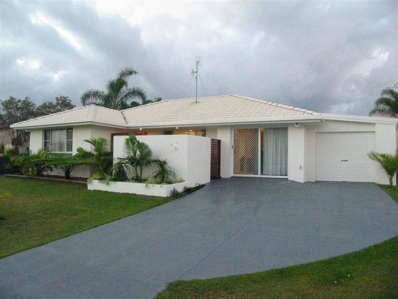 35 Regatta Blvd, Wurtulla QLD 4575