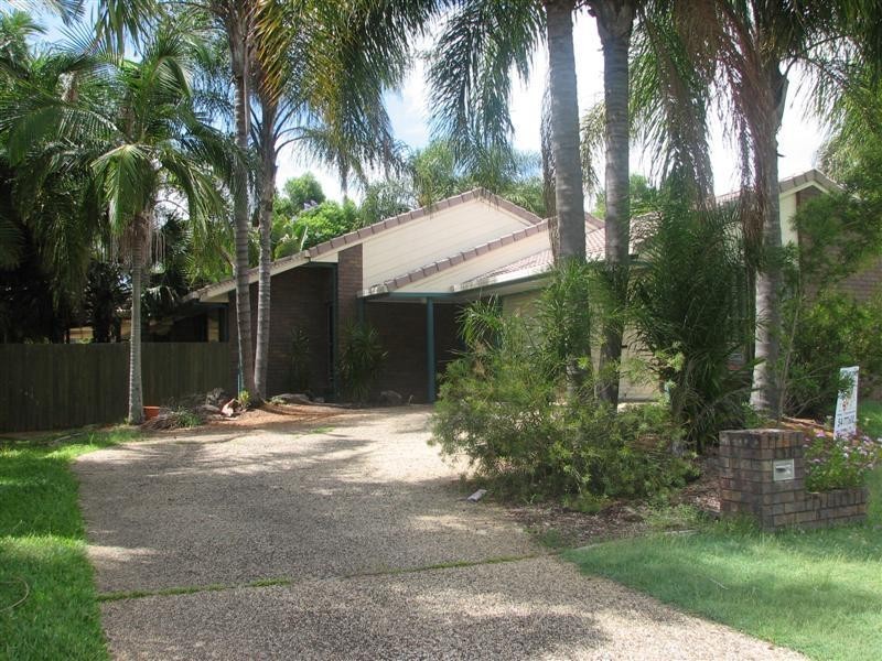 2 Woodlands Crescent, Buderim QLD 4556