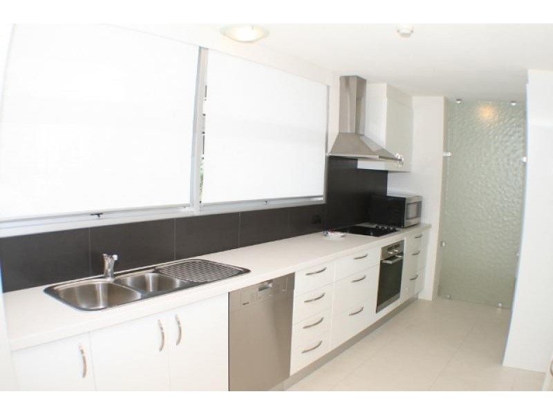 14/3 Brisbane Road, Mooloolaba QLD 4557