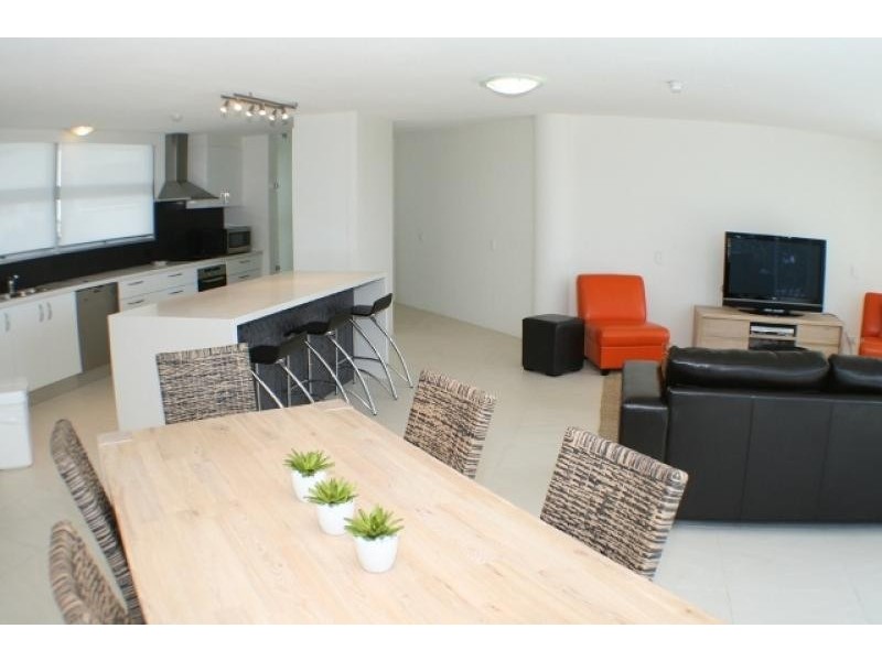 14/3 Brisbane Road, Mooloolaba QLD 4557