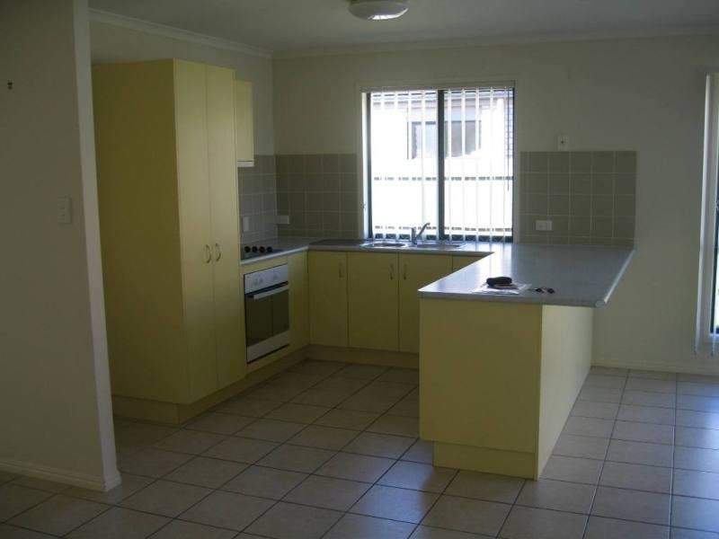 16 Dorian Crescent, Sippy Downs QLD 4556