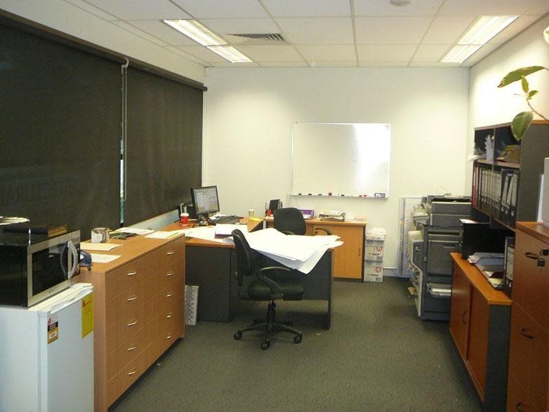 2/2 Innovation Parkway, Kawana Waters QLD 4575