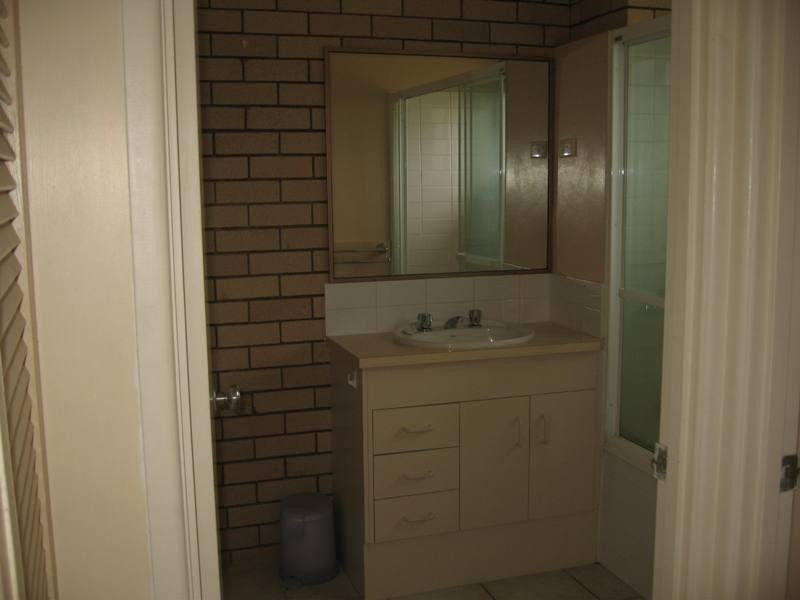 8/17 Goonawarra Drvie, Mooloolaba QLD 4557