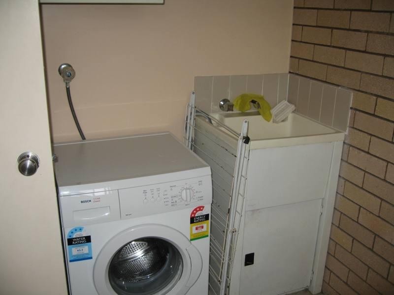 8/17 Goonawarra Drvie, Mooloolaba QLD 4557