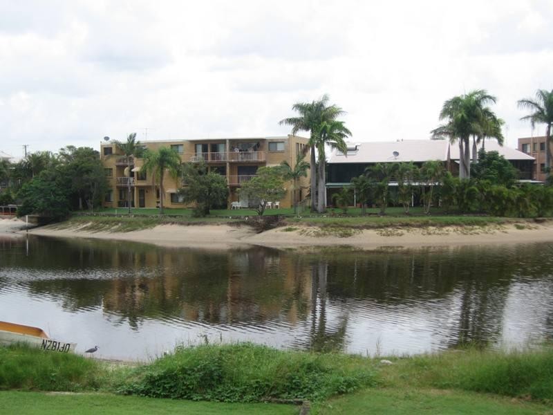 8/17 Goonawarra Drvie, Mooloolaba QLD 4557