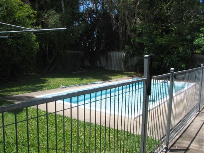 95 Palm Drive, Mooloolaba QLD 4557