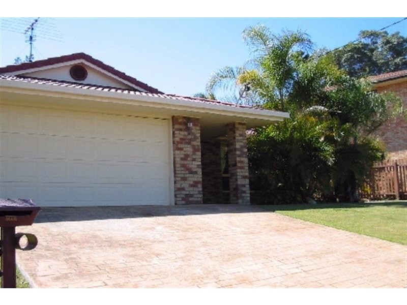 14 Anthony Avenue, Mooloolaba QLD 4557