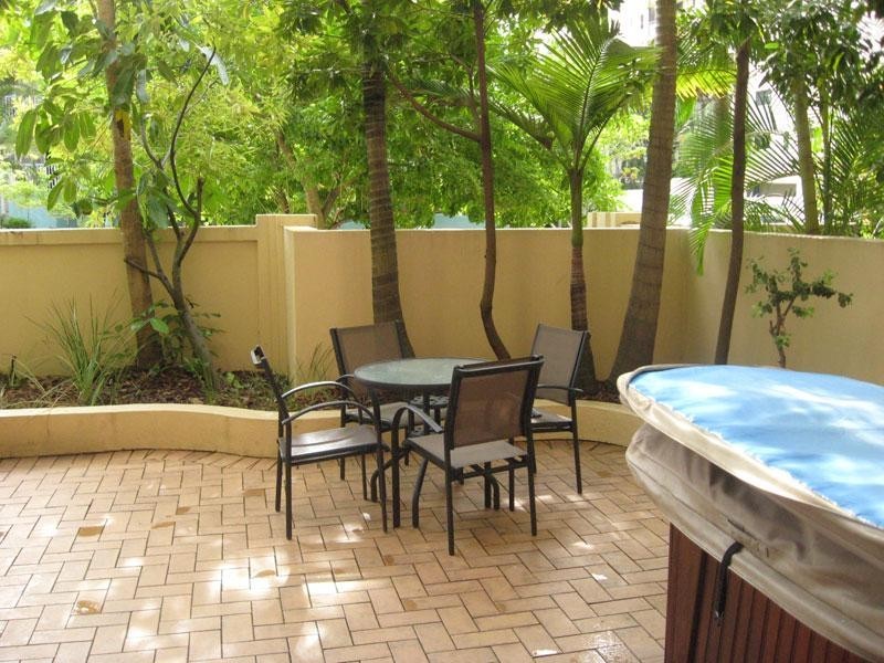3/32 River Esplanade, Mooloolaba QLD 4557