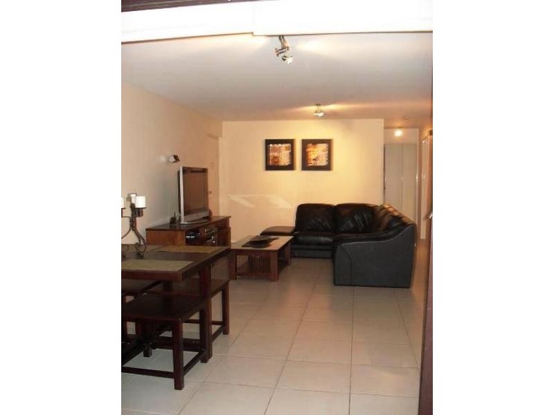 1/7 Yallanga Place, Mooloolaba QLD 4557