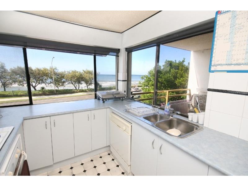 6/21 Boolarong Crescent, Alexandra Headland QLD 4572