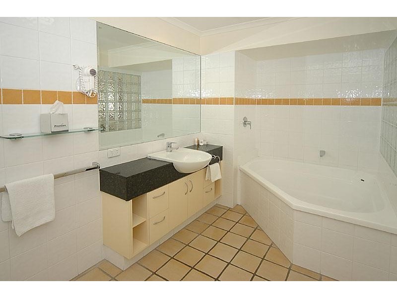 430/180 Alexandra Pde, Alexandra Headland QLD 4572