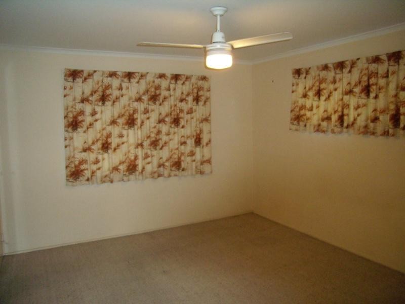 4/4 Anthony Avenue, Mooloolaba QLD 4557