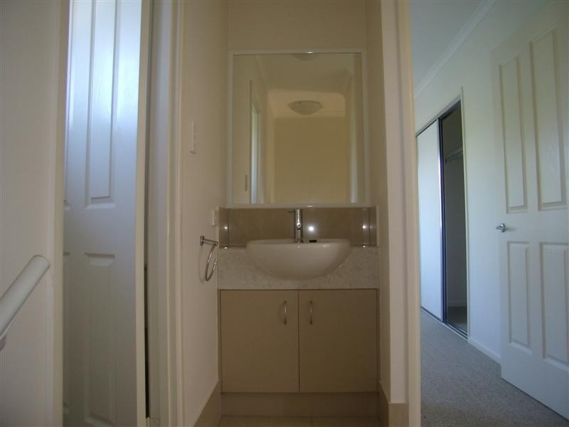 4/115 Bradman Avenue, Maroochydore QLD 4558