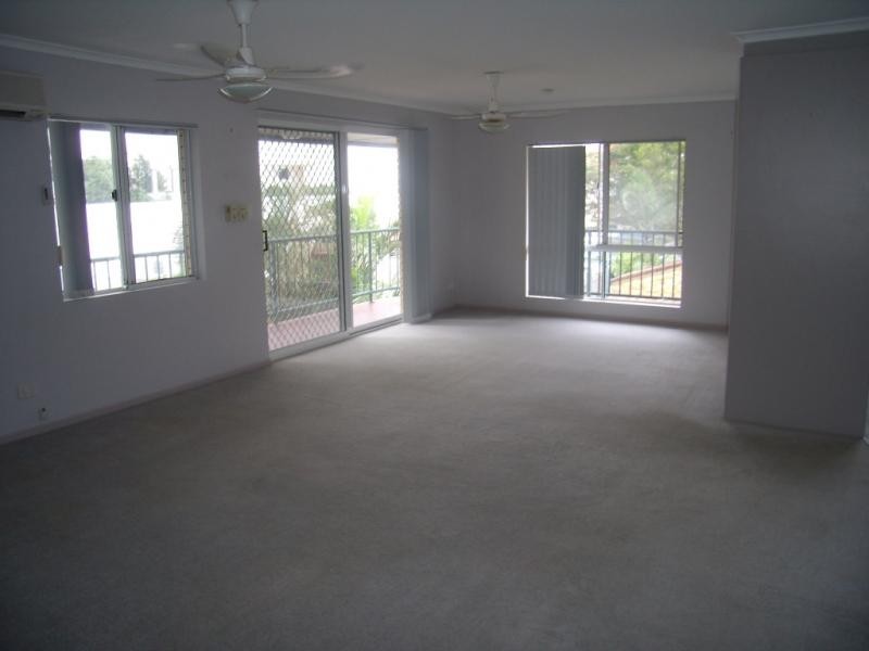 5/14 Muraban Street, Mooloolaba QLD 4557