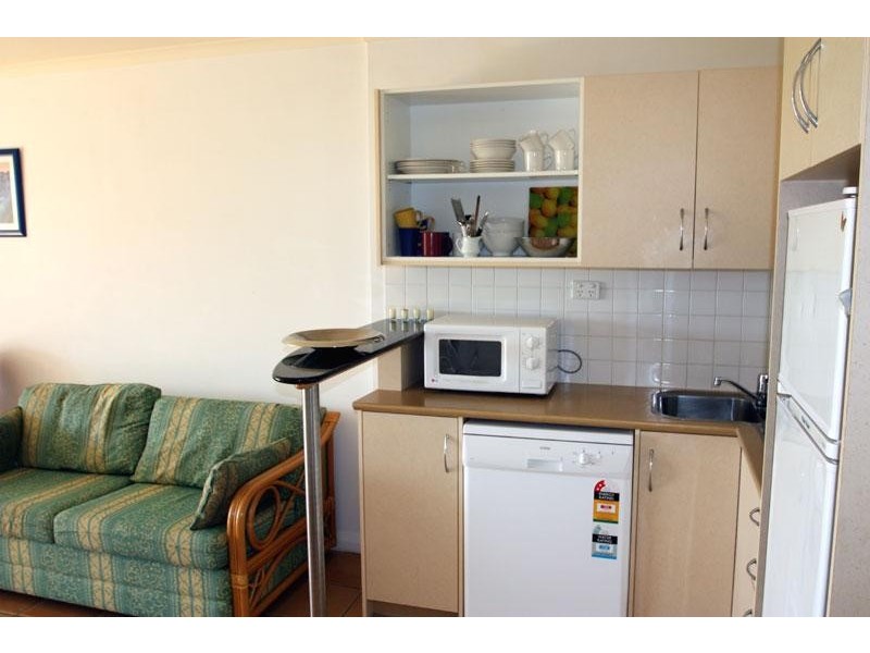 442/180 Alexandra Pde., Alexandra Headland QLD 4572