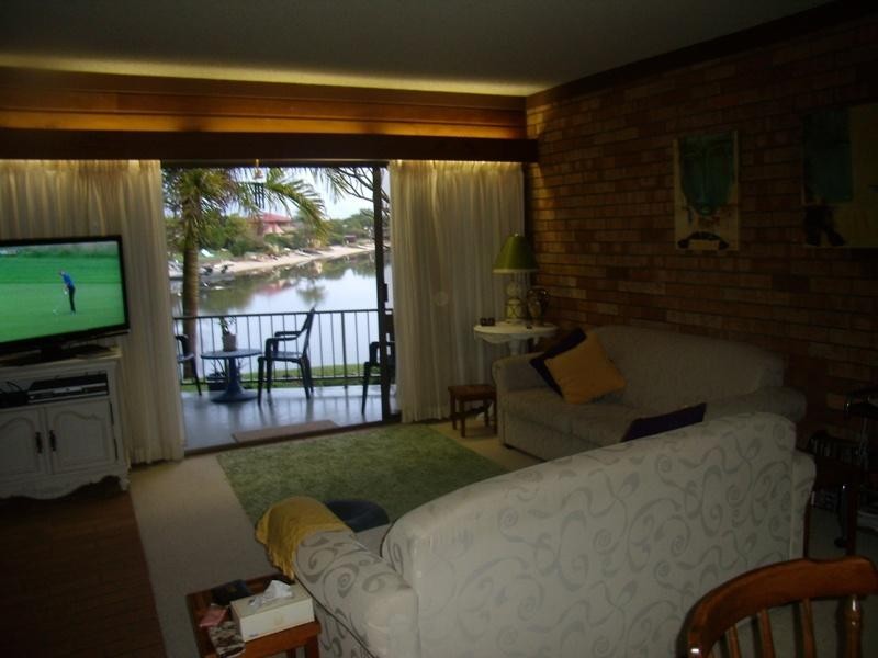 1/19 Barooga Crescent, Mooloolaba QLD 4557