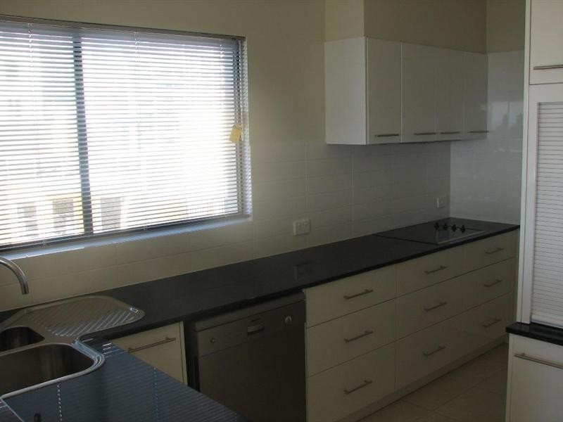 5/73 Sixth Ave., Maroochydore QLD 4558
