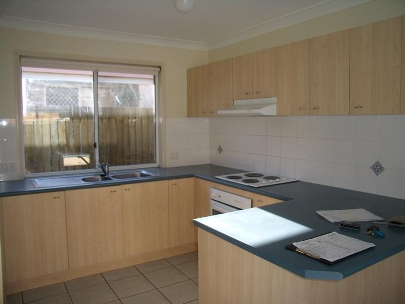 8 Honeymyrtle Court, Mountain Creek QLD 4557