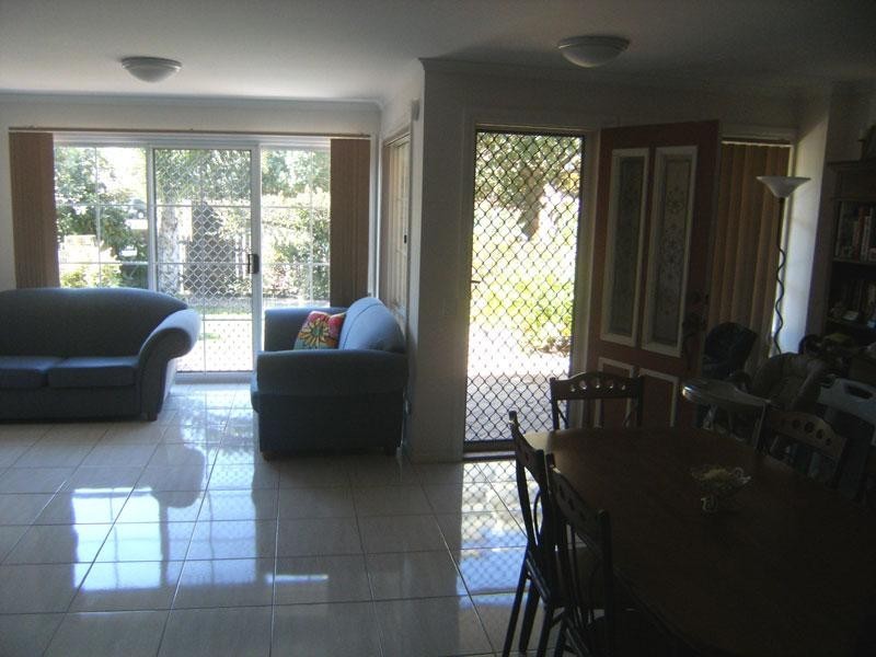 2/18 Wirraway Street, Alexandra Headland QLD 4572