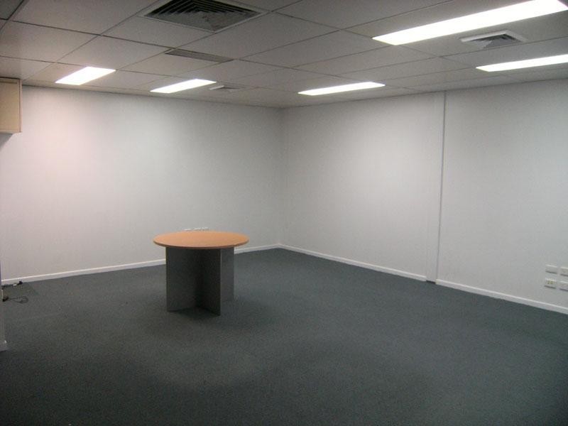 27 Cornmeal Parade, Maroochydore QLD 4558