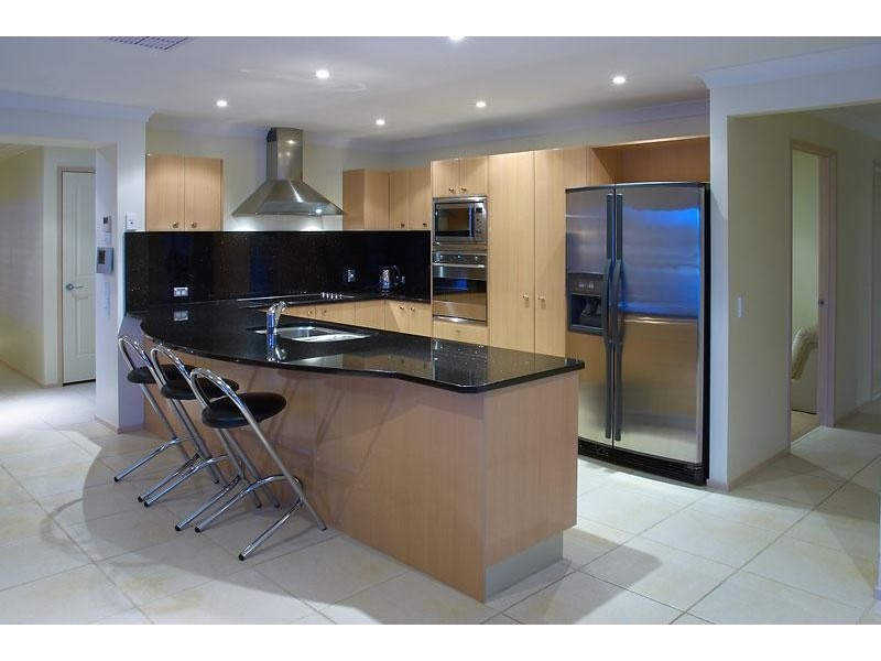 10 Mooloolah Island, Minyama QLD 4575