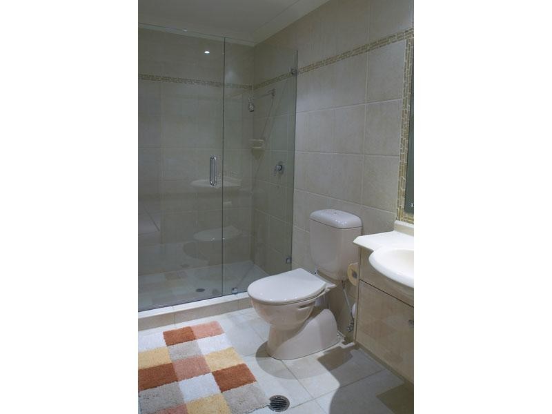 10 Mooloolah Island, Minyama QLD 4575