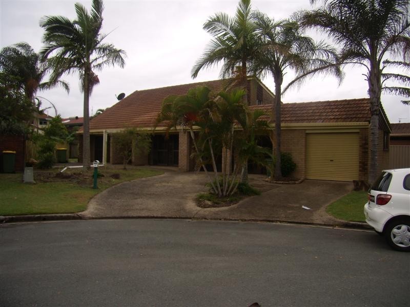 3 Kardinia Street, Minyama QLD 4575