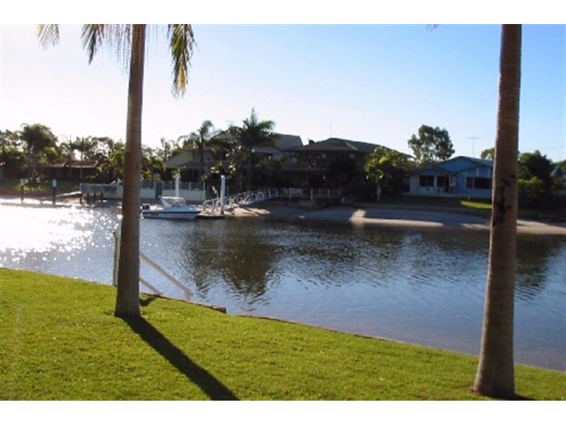 1/8 Kyamba Court, Mooloolaba QLD 4557