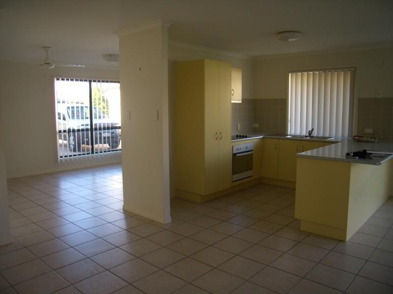16 Dorian Crescent, Sippy Downs QLD 4556