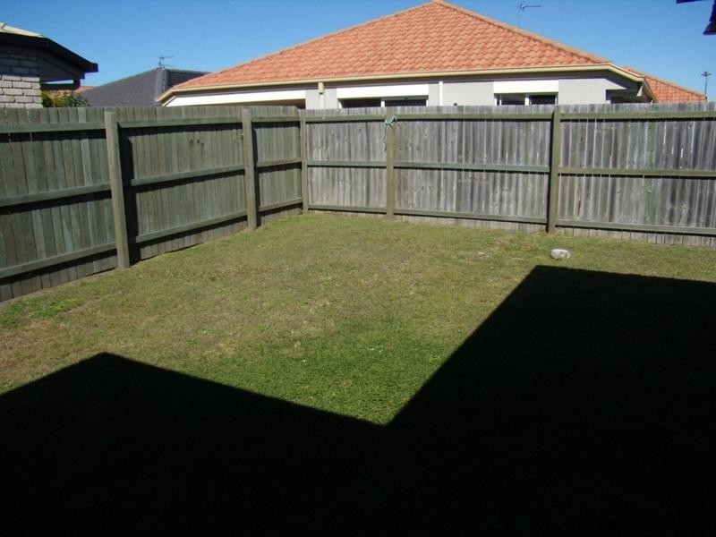 16 Dorian Crescent, Sippy Downs QLD 4556