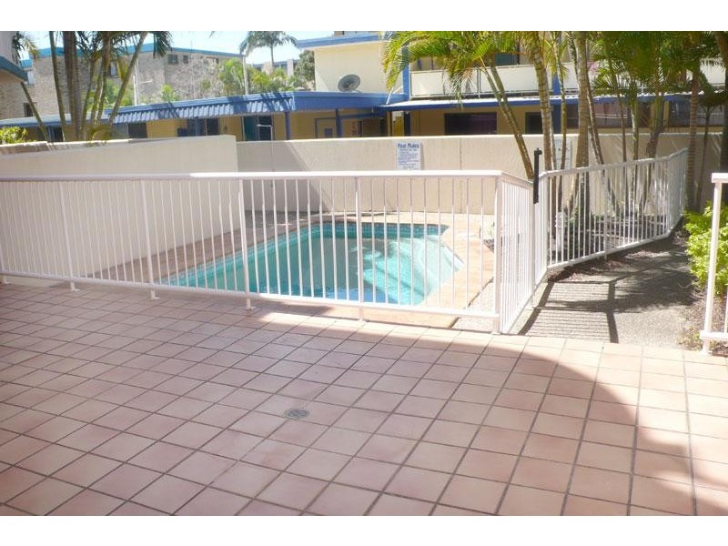 2/12 Memorial Avenue, Cotton Tree QLD 4558