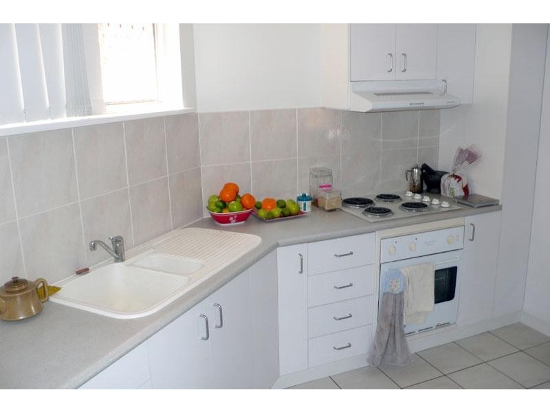 2/12 Memorial Avenue, Cotton Tree QLD 4558