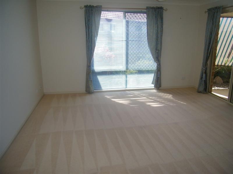 33 Trinity Crescent, Sippy Downs QLD 4556