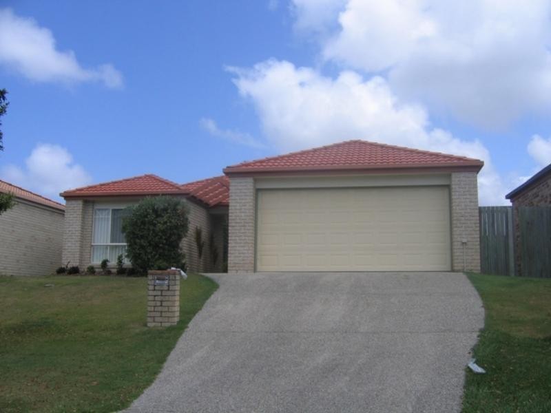 4 Honeymyrtle Court, Mountain Creek QLD 4557