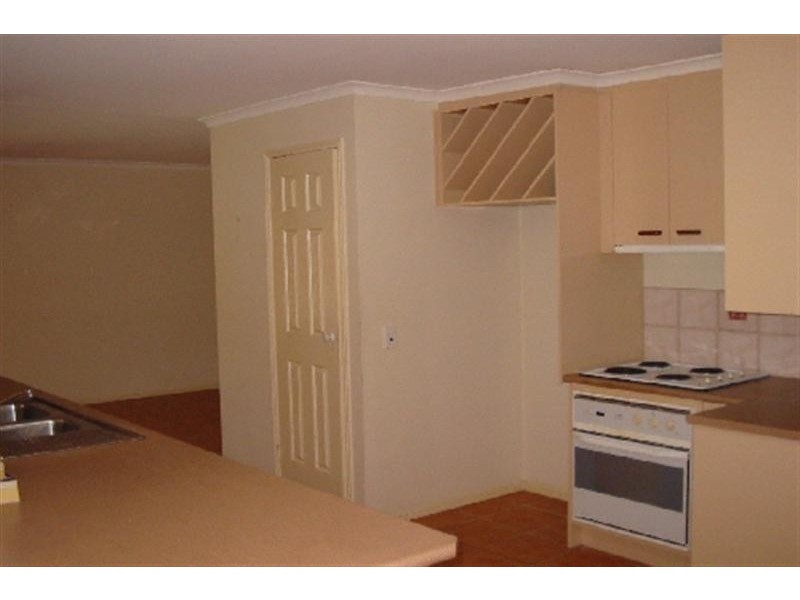 14 Anthony Street, Mooloolaba QLD 4557