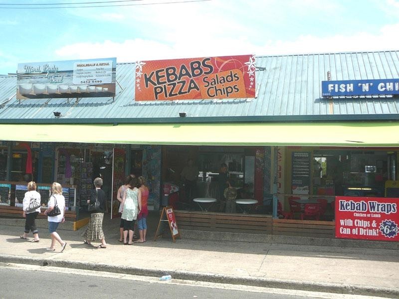 1/4 Mooloolaba Esplanade, Mooloolaba QLD 4557
