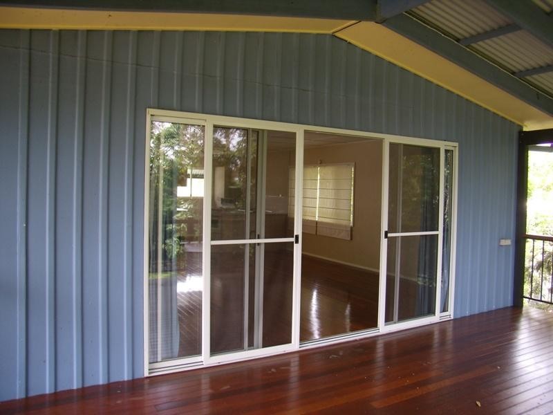 37 Broadwater Avenue, Maroochydore QLD 4558