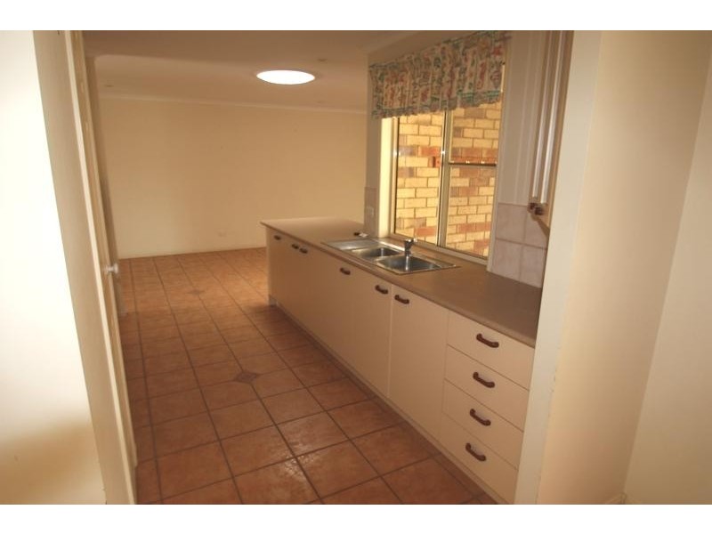 14 Anthony Avenue, Mooloolaba QLD 4557
