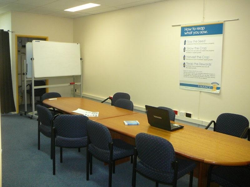 1/4 Textile Avenue, Warana QLD 4575