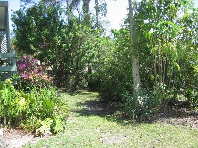 35 Palm Drive, Mooloolaba QLD 4557