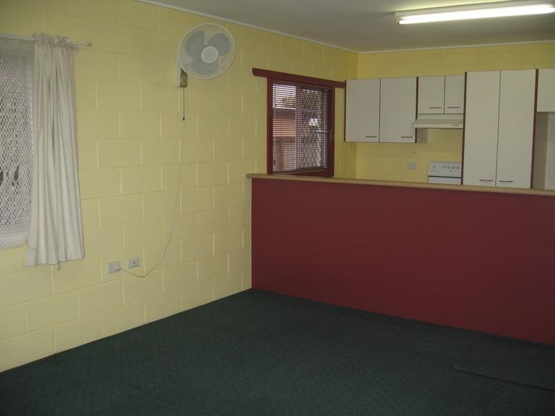 1/41 Hinkler Parade, Maroochydore QLD 4558