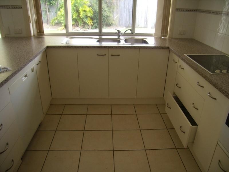 17 Lanata Crescent, Mountain Creek QLD 4557