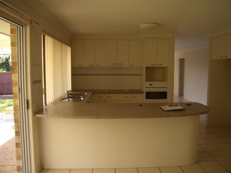 17 Lanata Crescent, Mountain Creek QLD 4557