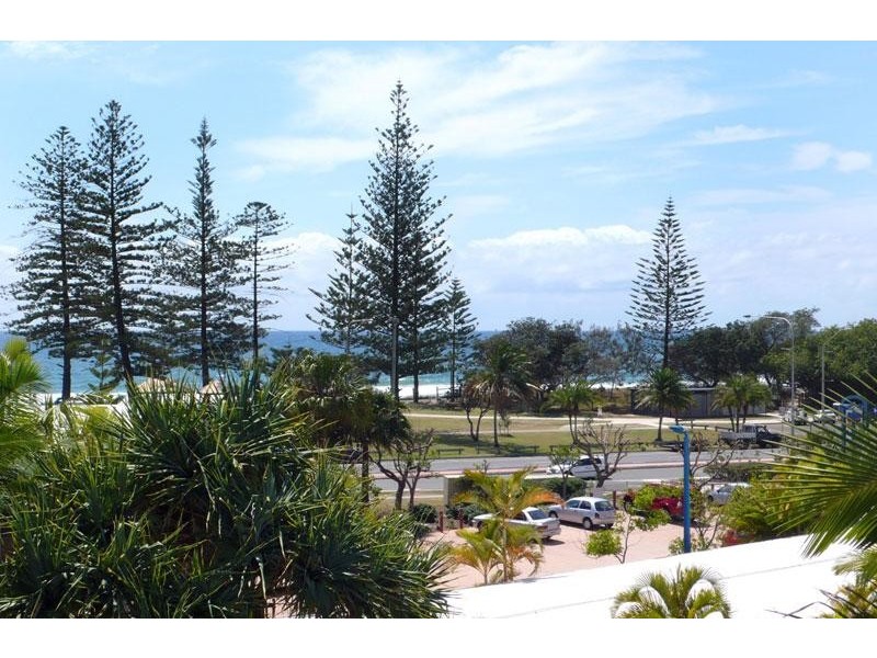 180 Alexandra Parade, Alexandra Headland QLD 4572