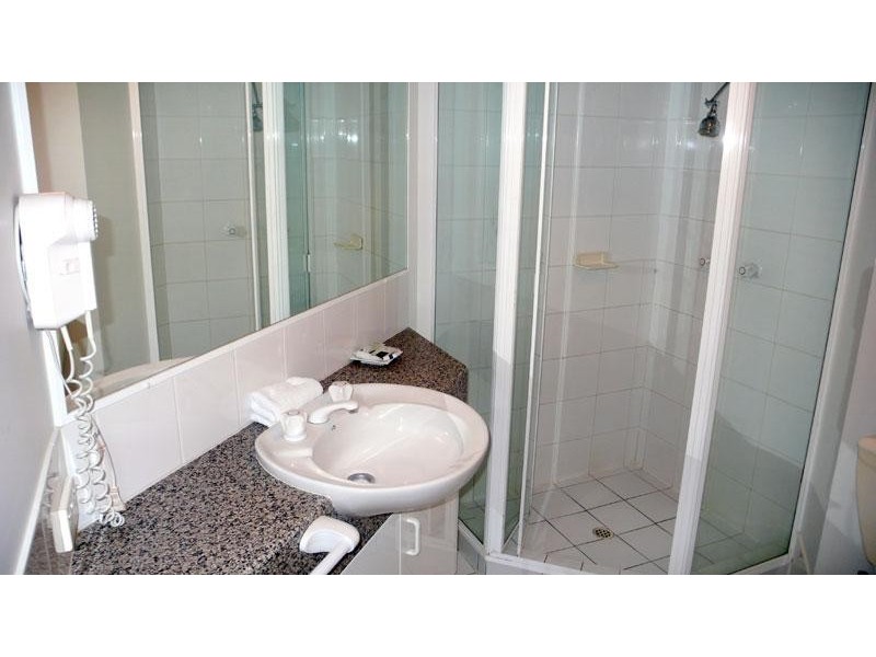 42 River Esplanade, Mooloolaba QLD 4557