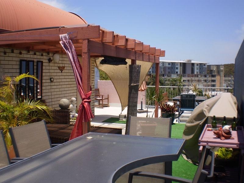 16/18 Maroubra Street, Alexandra Headland QLD 4572