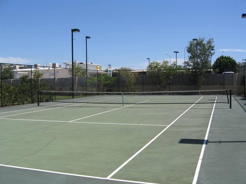 3/2 Lakehead Drive, Sippy Downs QLD 4556